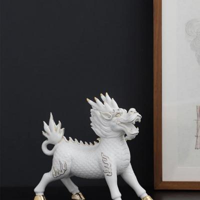 TƯỢNG SỨ KỲ LÂN TRẮNG VIỀN VÀNG